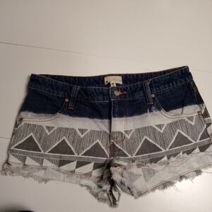 Roxy Denim Tribal Print Distressed Shorts Boho Cheeky Size 29 faded